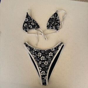 PacSun Bikini Set Women's Small Black White Floral Tropical Adjustable Straps